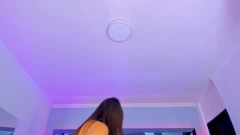 Snapshot of allijadid chatting on 01/17/25, 10:55 online show from 01/17/25, 10:55