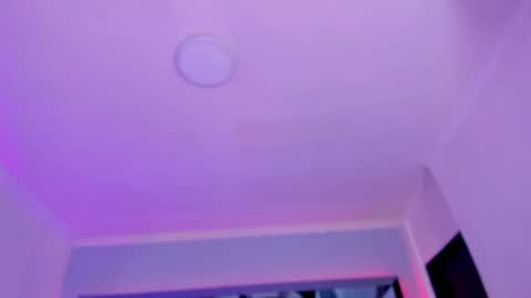 Snapshot of allijadid chatting on 02/18/25, 11:00 online show from 02/18/25, 11:00