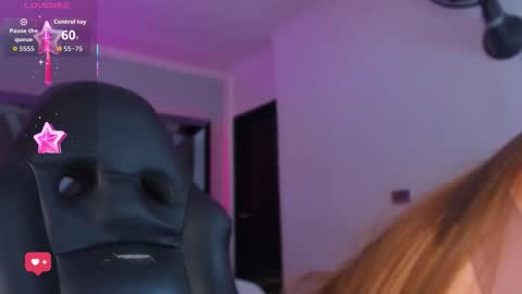 Snapshot of allijadid chatting on 09/10/25, 10:26 online show from 09/10/25, 10:26