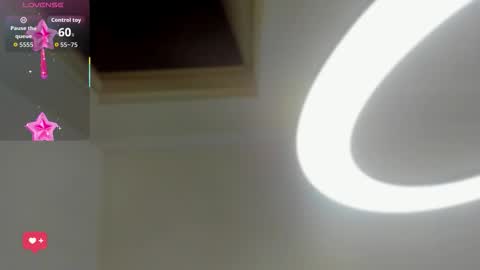 Snapshot of allijadid chatting on 09/13/25, 10:15 online show from 09/13/25, 10:15