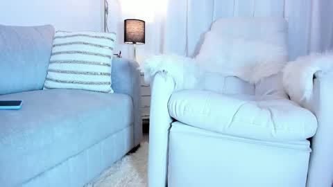 Allison online show from 03/12/25, 01:14