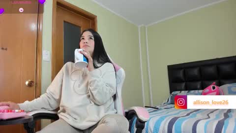 allison online show from 10/23/25, 12:04