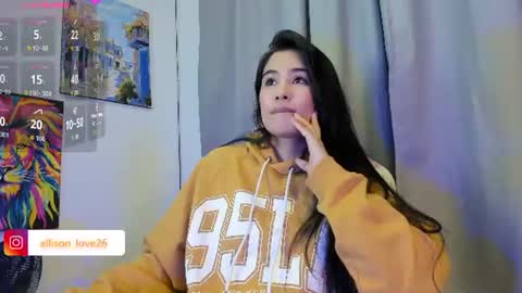 Snapshot of allison_love chatting on 06/19/26, 12:15 allison online show from 06/19/26, 12:15