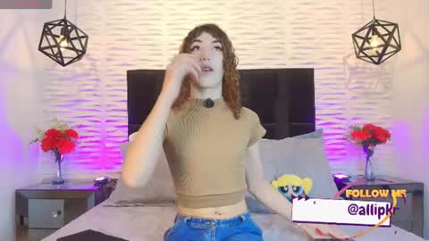 allison_parker1_ online show from 07/03/26, 12:11