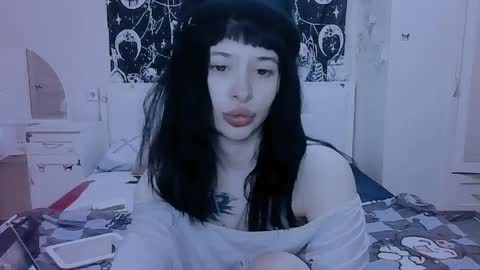 Alis online show from 04/28/26, 07:19