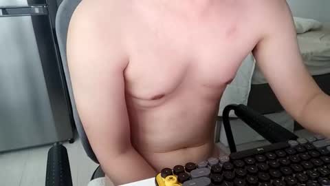 AllisonM online show from 09/21/25, 06:26