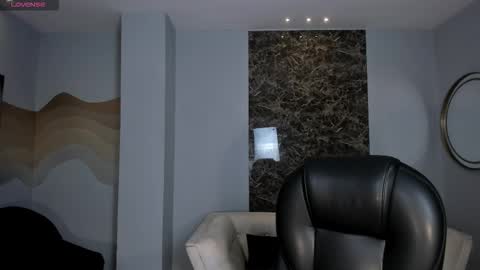 Allison Rogers online show from 11/05/25, 02:55