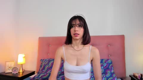 Snapshot of allisson_rose chatting on 01/19/25, 08:51 Alli online show from 01/19/25, 08:51