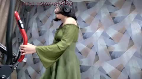 Snapshot of alllinaeve chatting on 10/26/25, 08:59 Alina online show from 10/26/25, 08:59