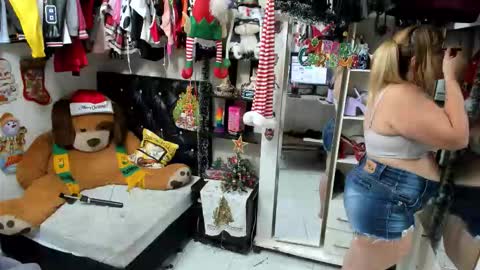 allsson_miller online show from 11/19/25, 04:01