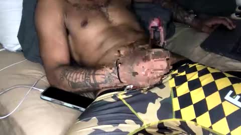 Snapshot of allthewayup10 chatting on 01/20/25, 10:07 allthewayup10 online show from 01/20/25, 10:07