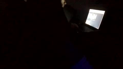 Snapshot of allthewayup10 chatting on 03/05/25, 11:06 allthewayup10 online show from 03/05/25, 11:06