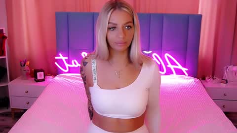 AlwaysHot online show from 12/29/24, 06:14