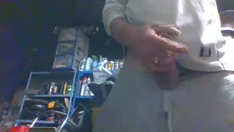 Snapshot of allwolf0323 chatting on 10/10/25, 09:19 allwolf0323 online show from 10/10/25, 09:19