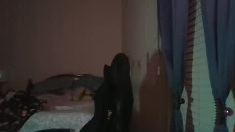 ally12334 online show from 11/05/25, 02:22