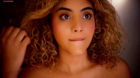 ally_summer online show from 12/20/25, 10:17