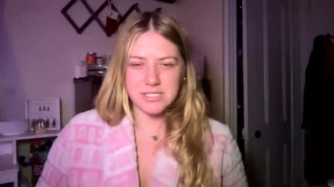 allyanalangel online show from 11/24/25, 09:53