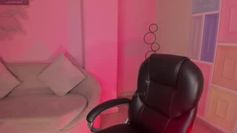 Alisson online show from 11/29/25, 10:18