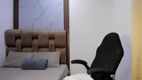 Snapshot of allyson_gh chatting on 09/12/25, 04:23 allyson_gh online show from 09/12/25, 04:23