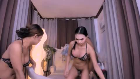 Snapshot of allysonhartes chatting on 10/08/25, 01:20 ALLYSGAYLEAVI YNA online show from 10/08/25, 01:20