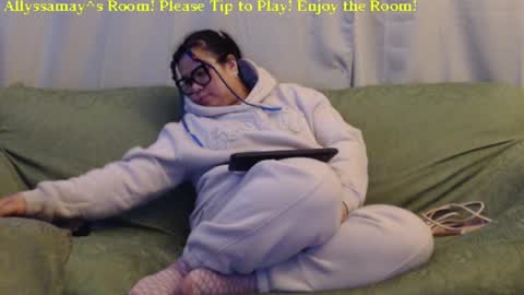 Allyssamay online show from 01/10/25, 07:25