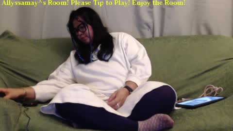 Allyssamay online show from 01/12/25, 03:28