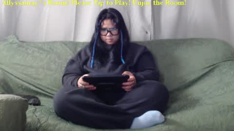 Allyssamay online show from 01/12/25, 02:19