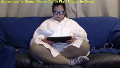 Allyssamay online show from 03/07/25, 04:13