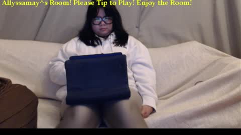 Allyssamay online show from 01/10/26, 05:09