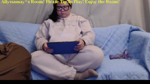 Allyssamay online show from 02/11/26, 04:06