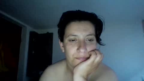 Snapshot of alma_amy chatting on 04/10/26, 08:13 Alma online show from 04/10/26, 08:13