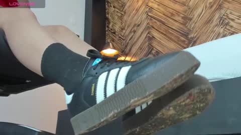 ALMA FENIX  online show from 10/18/25, 12:24