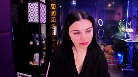 Snapshot of alma_pearl chatting on 07/05/26, 08:21 Alma online show from 07/05/26, 08:21