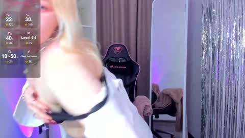 Amina online show from 02/05/25, 06:26