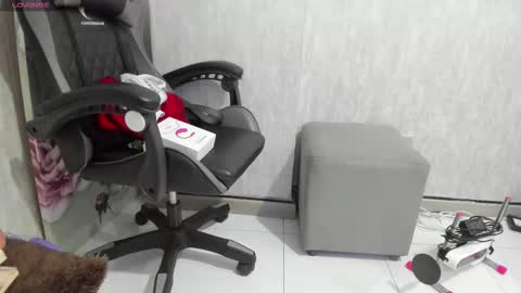 Santy online show from 10/13/25, 07:36