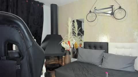 Santy online show from 02/02/26, 07:12