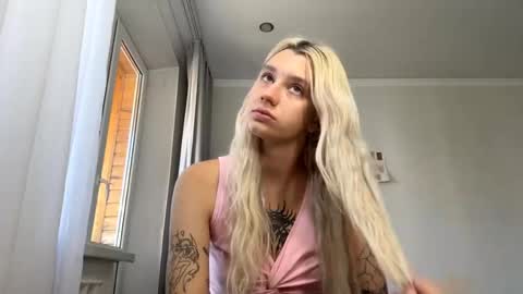 Arina online show from 09/11/25, 09:20