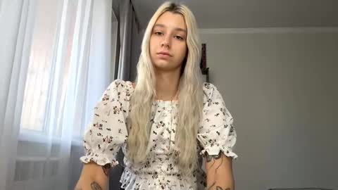 Arina online show from 09/24/25, 08:17