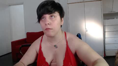 Snapshot of almondonwheels chatting on 02/16/25, 09:05 Almond online show from 02/16/25, 09:05