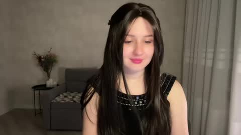 Snapshot of almostinnocent_ chatting on 05/31/26, 07:04 Anna online show from 05/31/26, 07:04