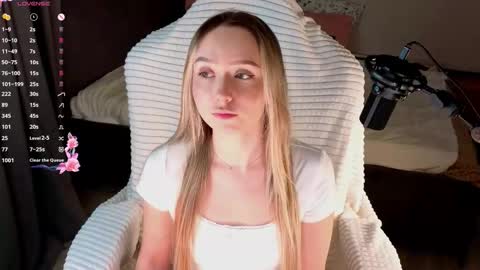 Lia online show from 02/18/26, 03:02