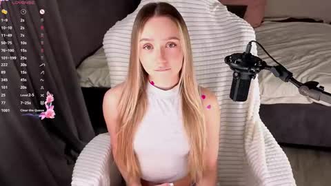 Lia online show from 02/20/26, 03:14