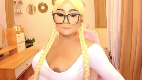 alodia x princess online show from 11/27/25, 10:56