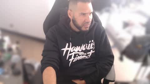 simplyfaded online show from 02/09/25, 07:41