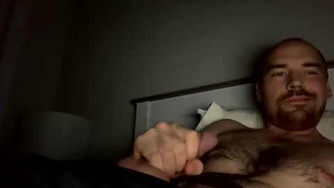 Snapshot of alon3invegas chatting on 11/02/25, 02:36 alon3invegas online show from 11/02/25, 02:36