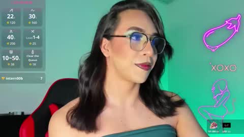 Hazel Bowie online show from 09/21/25, 11:28