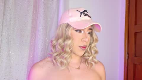 Hazel Bowie online show from 03/02/26, 12:02