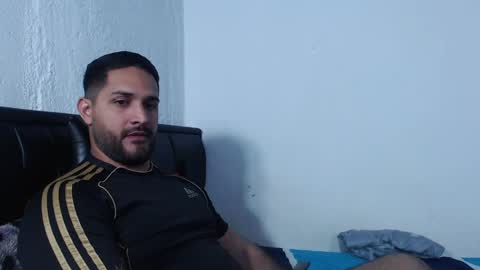 Snapshot of alonxoo chatting on 10/09/25, 12:41 alonxoo online show from 10/09/25, 12:41