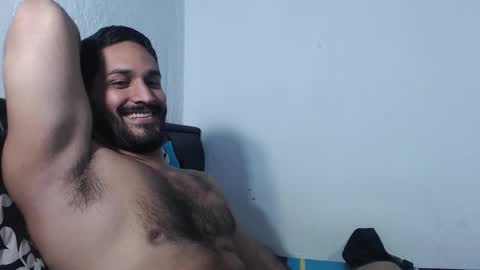 Snapshot of alonxoo chatting on 11/30/25, 10:58 alonxoo online show from 11/30/25, 10:58