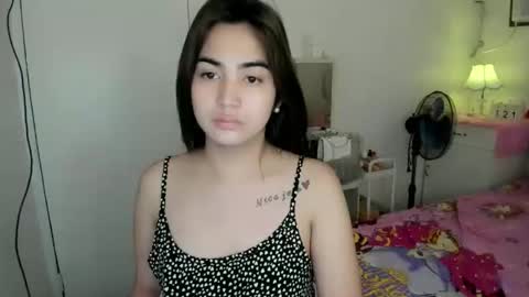 alovelydollnica online show from 04/21/26, 01:53